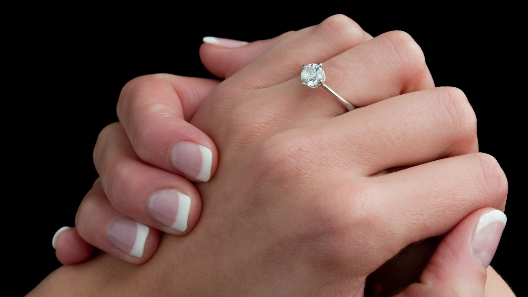 How to Start Engagement Ring Shopping