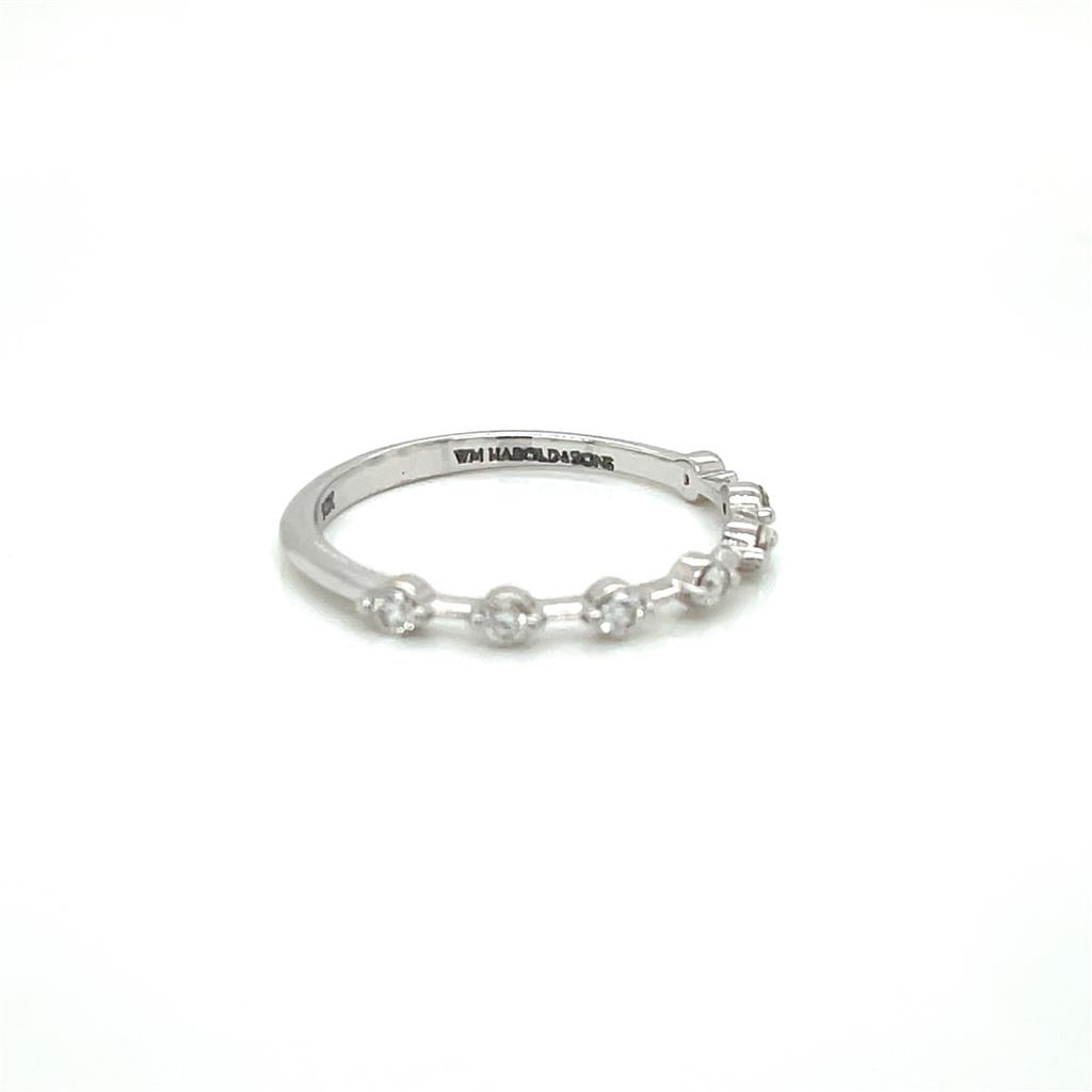 0.17 CTW Round Diamond 18K White Gold Band