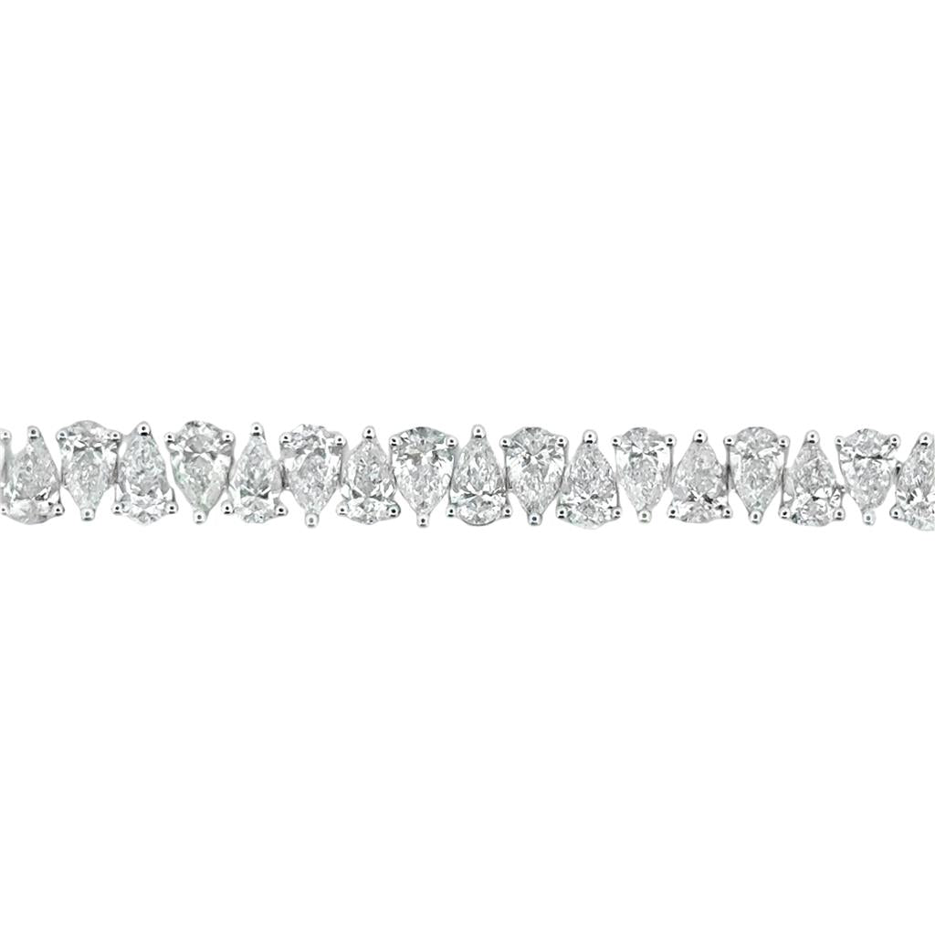 18K White Gold Pear-Shaped Diamond Tennis Bracelet