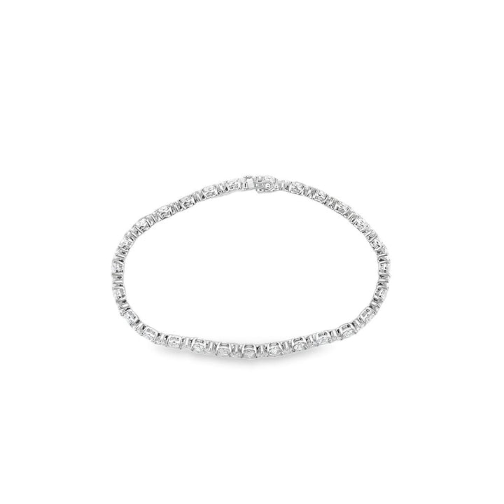 18K White Gold Pear-Shaped Diamond Tennis Bracelet